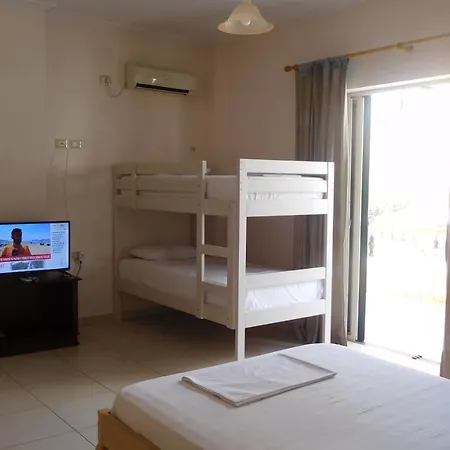 Urania_1 Apartamento *